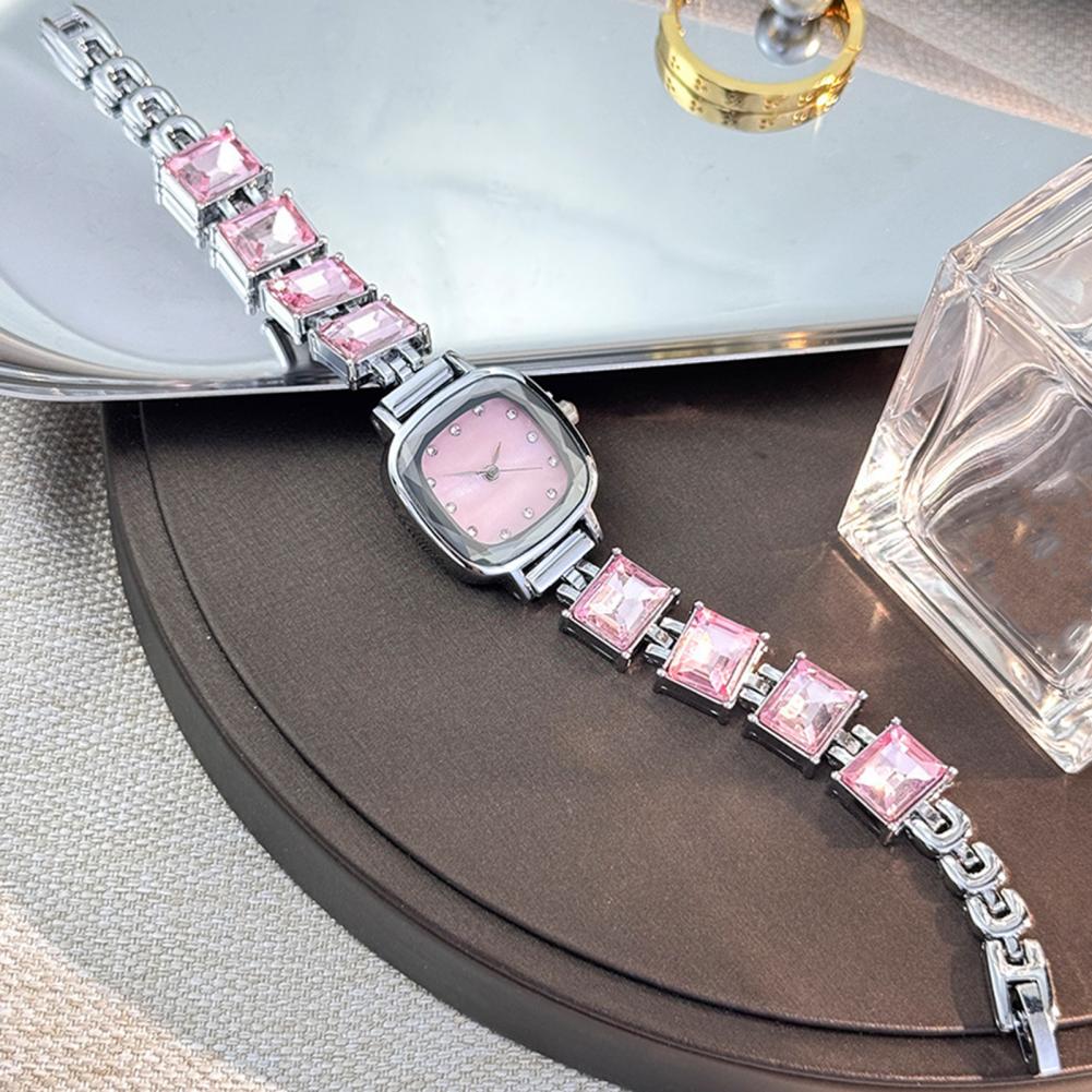 ساعة يد نسائية بسوار لامع وقرص - مراجعة Luxury Watch Female وسعره
