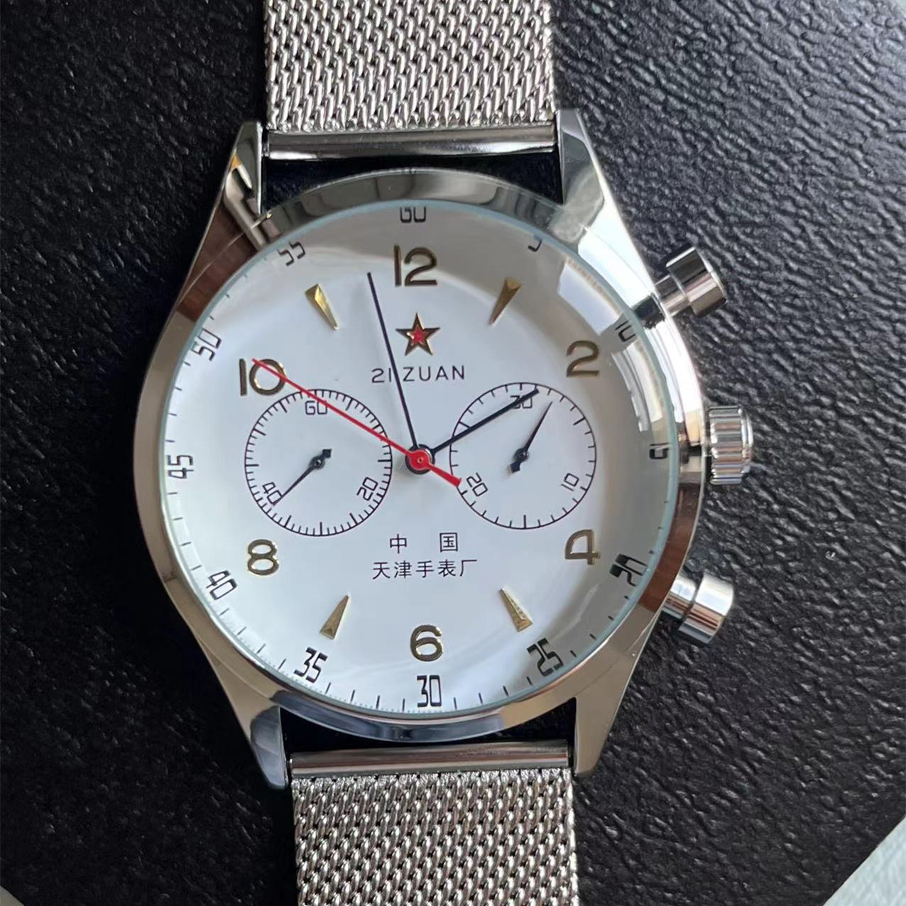 ساعة يد رجالية كرونوغراف كوارت - مراجعة Chronograph Flyback Watch وسعره