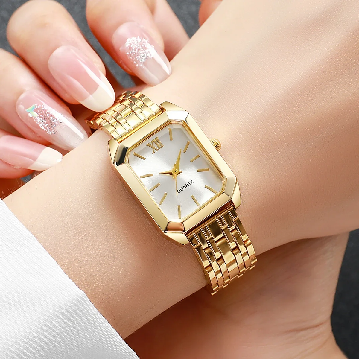 ساعة يد نسائية فاخرة بتصميم مر - مراجعة Luxury Watch Straps وسعره