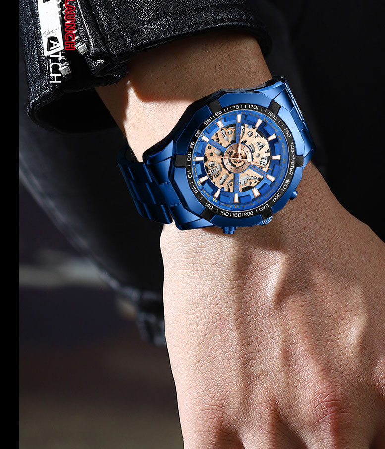 ساعة يد رجالية من UTHAI، ماركة - مراجعة Luxury Watch Mockup وسعره